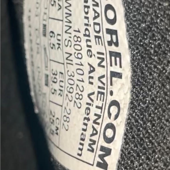 Sorel Ainsley Chelsea Boot - Picture 6 of 6